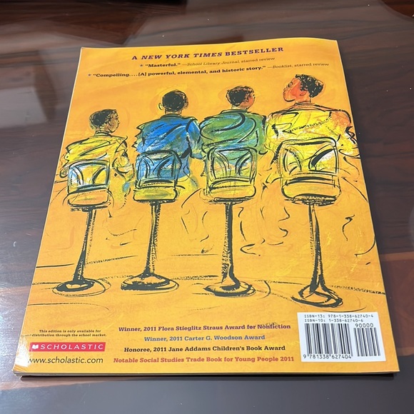 📖Scholastic📖 Sit-In - Picture 2 of 3